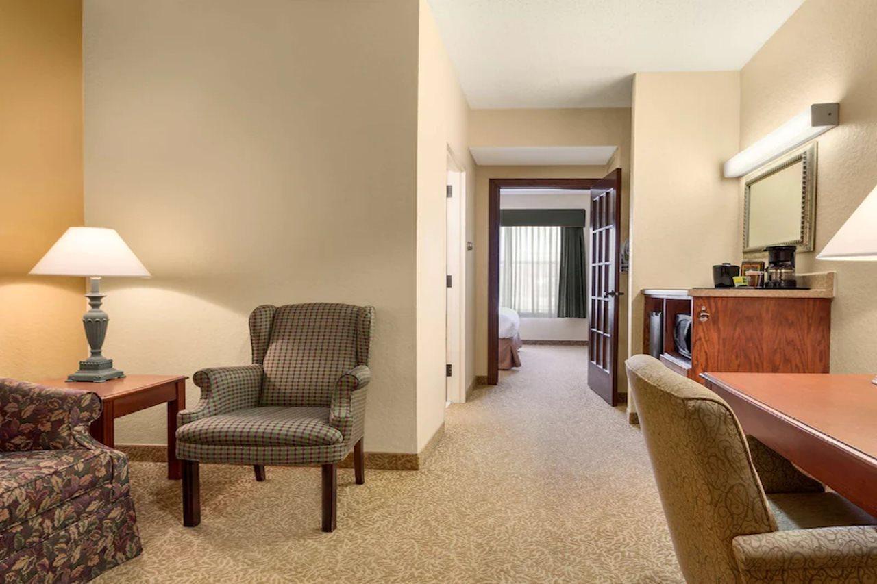 יוסטון Sonesta Essential Iah Airport Jfk Boulevard - Newly Renovated מראה חיצוני תמונה
